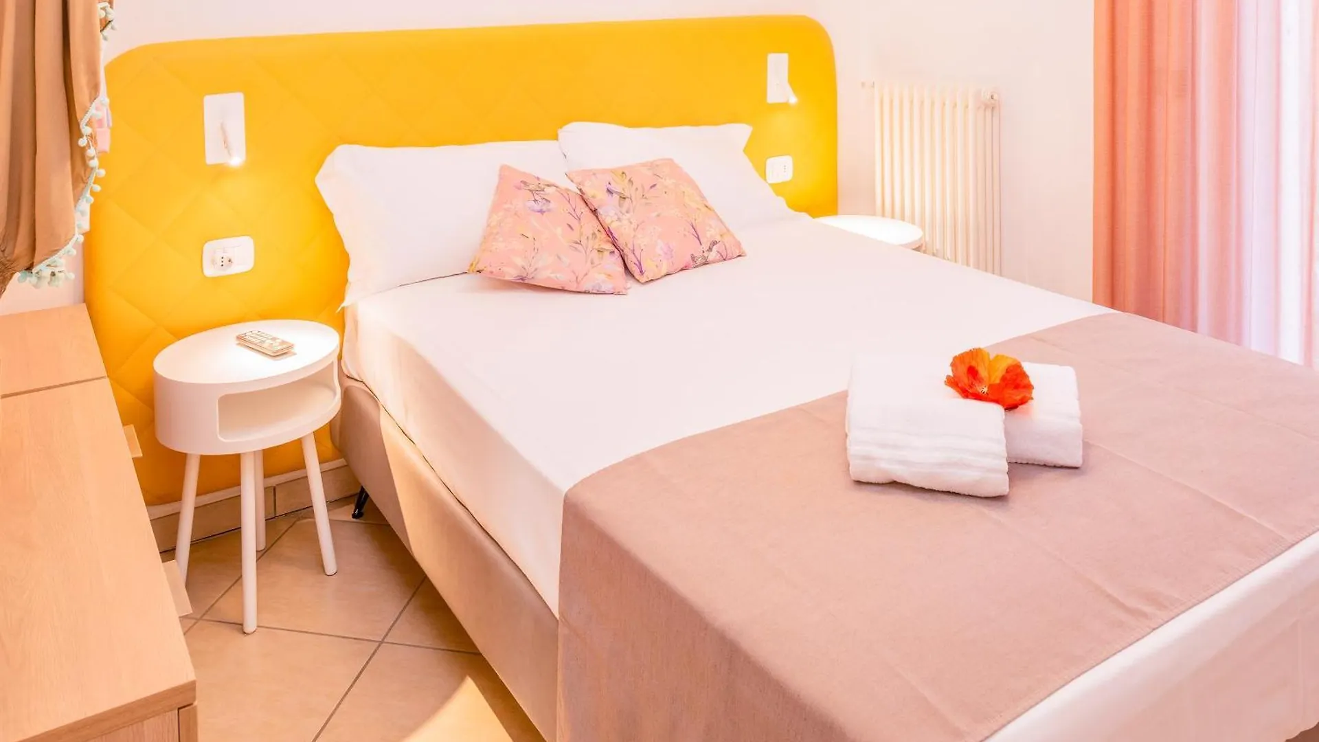 Hotel Taormina バルドリーノ 2*,  イタリア