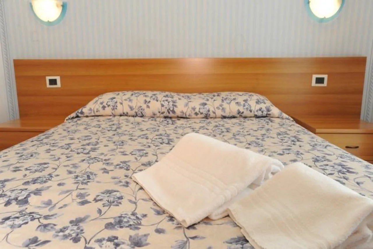 Hotel Taormina バルドリーノ